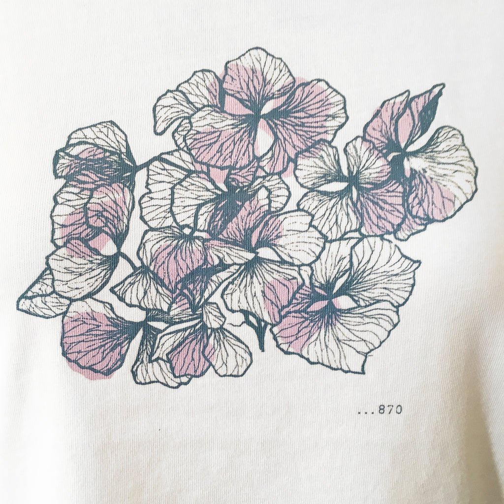 Womens Cut off - Hydrangea